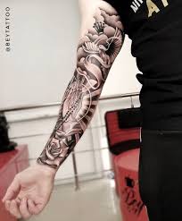 Words of verses from the bible, usually displayed on a ribbon. Art Amazing Artist Bey Tattoo Beytattoo Awesome