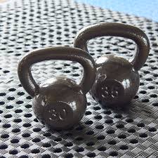 They can often display weight to the closest 0.1kg, and some have even greater precision. Everyday Essentials Cast Iron Kettlebell Single 20 Lbs Walmart Com Walmart Com