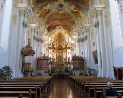 It is a buttery cheese, but firm enough for slicing. Archivo Trier St Paulin Innen 01 2012 08 15 Jpg Wikipedia La Enciclopedia Libre