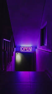 Fotoğrafçılık, fotoğraf, fotoğrafçılık pozları hakkında daha fazla fikir görün. Pin On Iphone Wallpaper Tumblr Dark Purple Aesthetic Purple Aesthetic Purple Walls