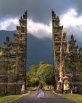 The Famous Bali Gates - Handara Golf Course in Bedugal, Bali - A ...