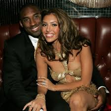 How old was rachel mcadams in the notebook? Kobe Bryant Gave Rachel Mcadams Dress From The Notebook To His Wife Vanessa