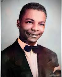 Alfred Carley's Instagram, Twitter & Facebook