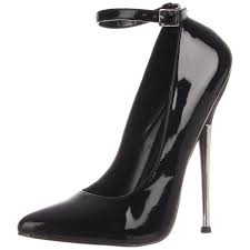 Scarpe design unico, silhouette perfetta e qualità 100% made in italy sono le armi di seduzione della casa di moda le silla. Nero Vernice 16 Cm Dagger 12 Scarpe Decollete Tacco Stiletto