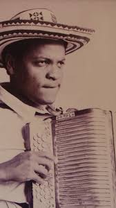 👑 ¿Sabías que el Festival Vallenato fue testigo del nacimiento de un  'Diablo' en el acordeón? 🤯 En 1987, la digitación de Omar Geles dejó a  todos boquiabiertos, ¡ganándose un apodo para la historia! , ...