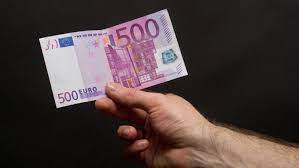 Nach und nach ziehen die notenbanken die scheine ein. Geldpolitik Aus Fur Den 500 Euro Schein Archiv