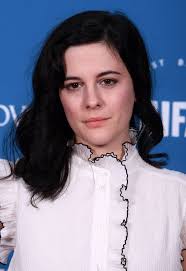  Phoebe Fox Style Clothes Outfits And Fashion Celebmafia