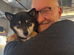 A Special Visit to 7artscafe!! We had the absolute honor of welcoming  legendary filmmaker Frank Darabont and his wonderful wife Rae to 7artscafe.  Known for masterpieces like The Shawshank Redemption and The