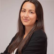 Es ist vollbracht!" Letzte Woche durfte ich zuerst das Diplom für den…