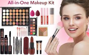 Amazon.com : All in One Makeup Kit for Women Full Kit, Multipurpose Makeup  Gift Set, Beginner-Friendly Cosmetic Set with Eyeshadow, Lipstick,  Eyeliner, Mascara & Brushes
