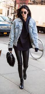 Kendall Jenner Works Kanye S Pablo Jacket Into Her Model Uniform Kendall Jenner Street Style Jacket Outfits Kendall Jenner Outfits