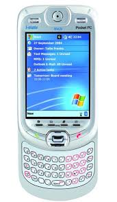 i-mate PDA2k vs. Amoi E72 phone comparison