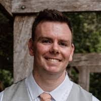 Andrew Vanderveen's Instagram, Twitter & Facebook