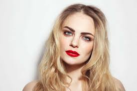 Dark roots blonde hair include a partial root shadow. Blonde Hair With Dark Roots 50 Styles All Things Hair Us