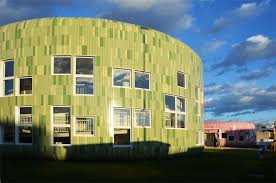 Children S Innovation Centre In Valencia Clad In Colorful Tiles Innovation Centre Architecture School Architecture