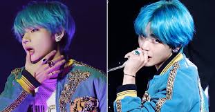 Taehyung in the 5th muster japan chiba was seen wearing chanel paint enamel earring in white vintage resell. Walking Chanel Bts V Pulls Off Chanel Earrings In Dramatic Blue Hair ì¤'ì•™ì¼ë³´