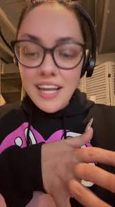 Bella Vandala (@bella_vandala)'s videos with original sound