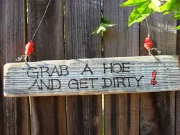 Wooden Garden Sign 10 00 Via Etsy Garden Signs Wooden Garden Diy Signs