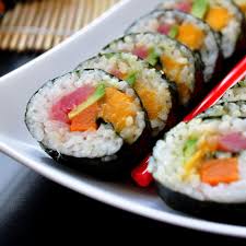 شرح طريقة عمل السوشي لعشاق السوشي رولز سوشي بالصور منتديات ودي شبكة عصرية متكاملة Sushi Dishes Sushi Healthy Food Choices
