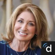 Lynne Brownell's Instagram, Twitter & Facebook