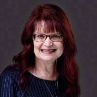 Pam Howe's Instagram, Twitter & Facebook