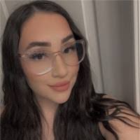 Vicky Goodman's Instagram, Twitter & Facebook