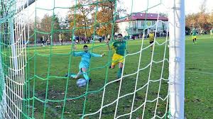 Před fotbalem dostala přednost přítelkyně. Teď dal Bláža deset gólů v  zápase