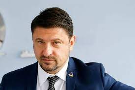 Δείτε τι ανακάλυψε ο χρήστης χαρδαλιασ χρηστοσ (xexardal) στο pinterest, τη μεγαλύτερη συλλογή ιδεών στον κόσμο. Anaba8mizetai Se Yfypoyrgos Politikhs Prostasias O Nikos Xardalias Newmoney