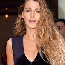 You can get a perfect beachy hairstyle with the help of waves. 40 Hairstyles That Were Made For Wavy Hair