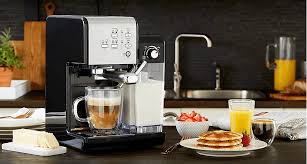 Actually breville recently has released breville oracle touch which is even more automated with a color lcd touch screen and ability to having an automatic and excellent quality stainless steel, conical burr grinder in this breville oracle espresso machine is one of the most useful and. 46 Best Espresso Machines That Steams Milk Update 2021 Milkfrothertop