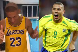 Richarlison with r9 haircut :scissors::haircut:‍♂️. Richarlison Copies Ronaldo S Infamous 2002 World Cup Haircut During Coronavirus Self Isolation