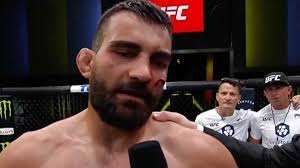 Benoît Saint-Denis soumet Niklas Stolze et envoie un message sympa à tous  les combattants français