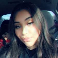 Kimberly Bustos's Instagram, Twitter & Facebook