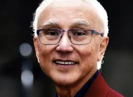 In Memory of Dr. Menjou Hui