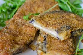 Poi disponetele in una teglia da forno leggermente pennellata di olio. Cotolette Di Melanzane Al Forno Ricetta Semplice E Veloce Sempliceveloce