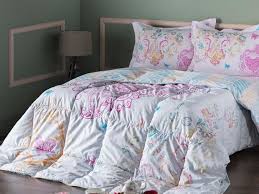 Tek kişilik fırfırsız uyku seti 120 tl den silikonsuz yastıklar 20 tl den başlayan fiyatlarla müşterilerinin memnuniyetini kazanmaktadır. Pamuk Center Avm Sincan Istikbal Sincan Beko Sincan Bosch Sincan Karaca Ev Tekstili