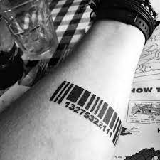 Tinte Tattoo Parallele Manner Linie Designs Barcode Tattoos Mit Bedeutung Tattoo Bedeutungen Tatowierte Models