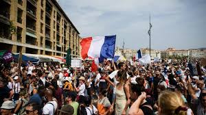 Jun 14, 2021 · elle est de retour sous une nouvelle forme. Manifestations Contre Le Pass Sanitaire 161 000 Manifestants En France Selon Le Ministere De L Interieur