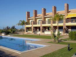 Fazemos com que ir até urbanização terraços da ponte seja algo fácil, e é por isso que mais de 865 milhões de utilizadores, incluindo utilizadores em loures, confiam no moovit como sendo. Apartamentos Terracos Do Milenio Tall And Taller