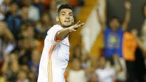 Jun 01, 2021 · wolverhampton wanderers striker rafa mir is a target for a number of la liga sides after a successful season in spain with huesca birminghammail load mobile navigation. Real Madrid Wolves Beat Real Madrid To Rafa Mir Signing Marca In English