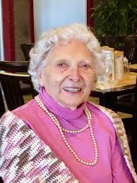 Geraldene Pittenger was born March 4, 1923 in Nodaway County, Missouri to  Frank and Julia Nelson. The oldest of six children, Geraldene was raised