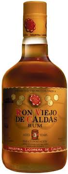 Ron Viejo De Caldas Colombia Botella De Ron Botellas De Alcohol Botellas De Licor