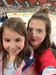 Cecelia Holmes (@cecelia_holmes0)