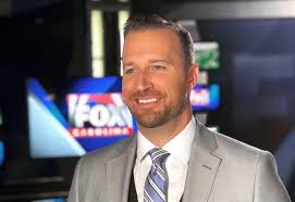 Cody anchors the 4 pm, 5 pm, 6 pm, 10 mp and also11 p.m. Cody Alcorn Fox Bio Wiki Age Family Partner Salary Net Worth
