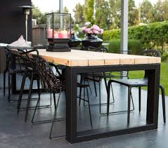 eiken tuintafel robuust industrieel tuintafels tuinmeubilair buitenkeuken