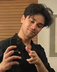 Giullian Yao Gioiello