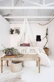 Stylish White Bedroom With Bohemian Vibe Pattonmelo Bohemian Bedroom Decor Room Inspiration Bedroom Design