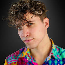 set times for dom dolla this weekend. DOM DOLLA 8:00PM- 8:00M-10:00M  10:00PM DOM DOLLA 6:50PM-7:50PM 6:50PM -7:50PM AYYBO 5:50PM 6:50PM እ GIRL  MATH (VNSSA b2b NALA) 5:00PM-5:50PM 5:00- -5:50 EREZ ಶ CIVIC