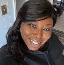 Mia Mcintyre's Instagram, Twitter & Facebook