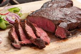 Pertemukan jempol dengan telunjuk dan tekan bagian tersebut, berarti daging masih kurang matang. Yuk Kenalan Dengan 5 Tingkat Kematangan Pada Olahan Steak